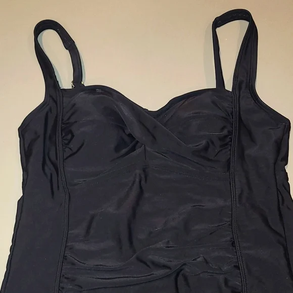 Swimwear 2 pcs Bundle - Picture 6 of 10